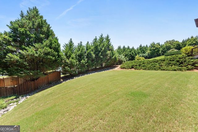 7331 Bird Song Place, Flowery Branch, GA 30542