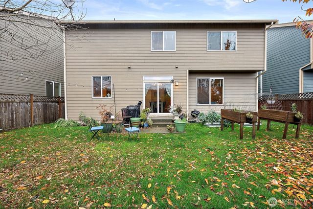 7273 Radius Loop SE, Lacey, WA 98513