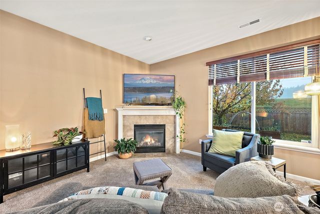 7273 Radius Loop SE, Lacey, WA 98513