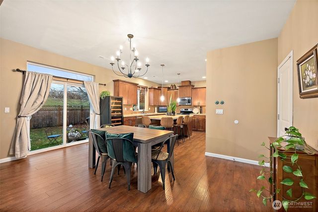 7273 Radius Loop SE, Lacey, WA 98513