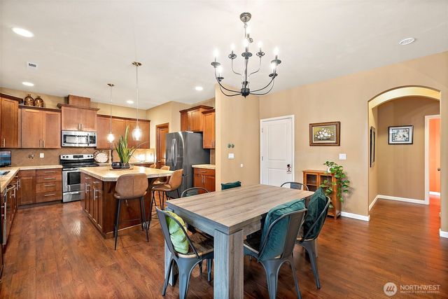 7273 Radius Loop SE, Lacey, WA 98513