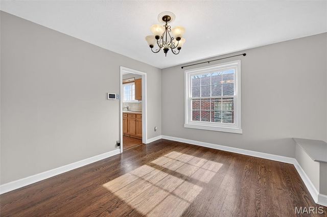 331 Geneva Drive, St Louis, MO 63125