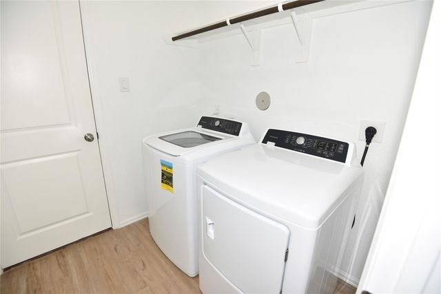 10930 Bright Beacon Drive, Beasley, TX 77417