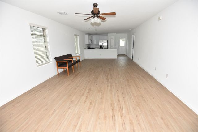 10930 Bright Beacon Drive, Beasley, TX 77417