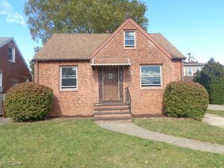 3710 Wood Avenue, Parma, OH 44134