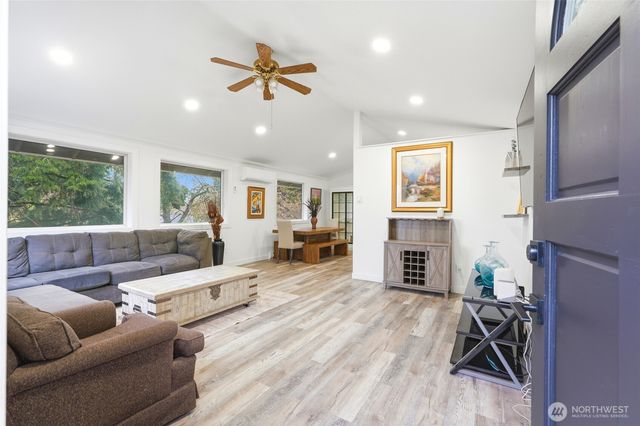 5302 Wetmore Avenue, Everett, WA 98203