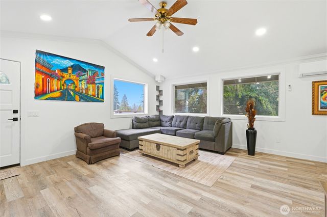 5302 Wetmore Avenue, Everett, WA 98203