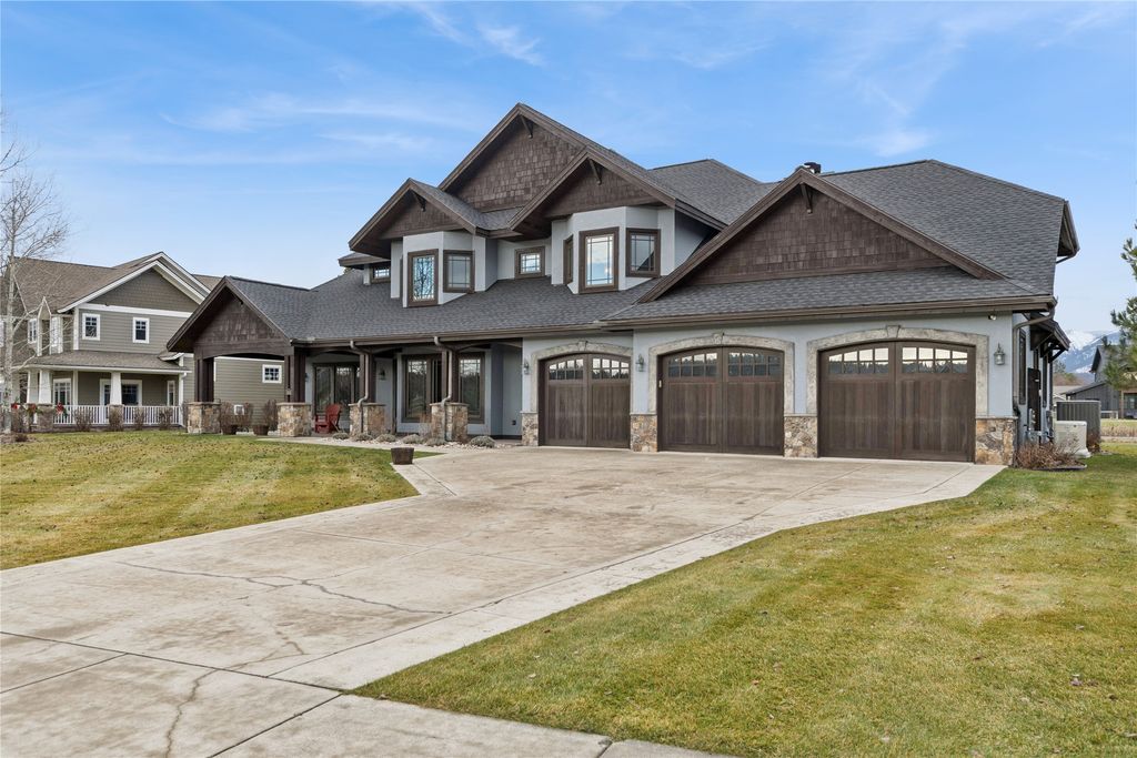 3058 River Lakes Drive, Whitefish, MT 59937