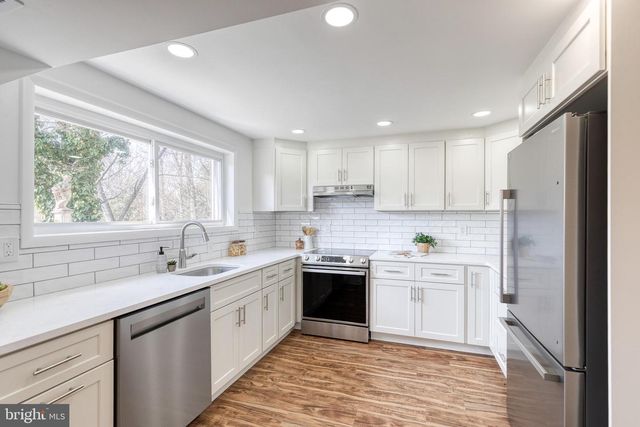 7508 CREIGHTON DR, College Park, MD 20740