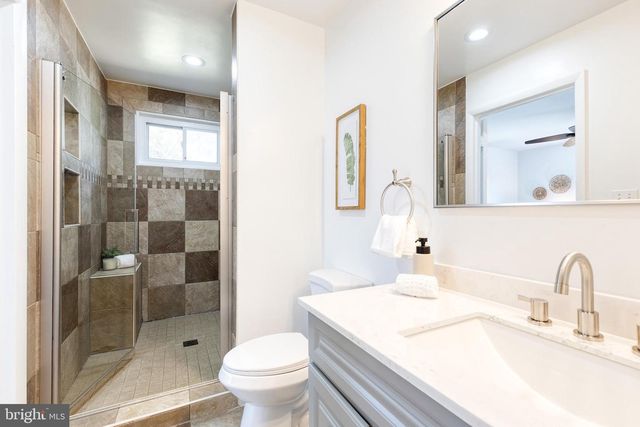 7508 CREIGHTON DR, College Park, MD 20740