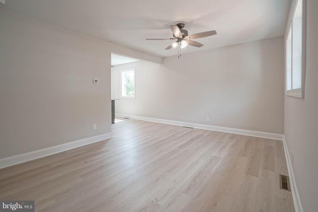 448 SPRING RD, Hammonton, NJ 08037