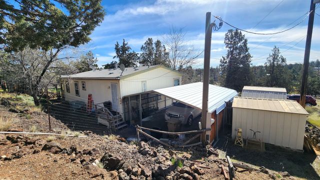 13514 SW Cinder Drive, Terrebonne, OR 97760