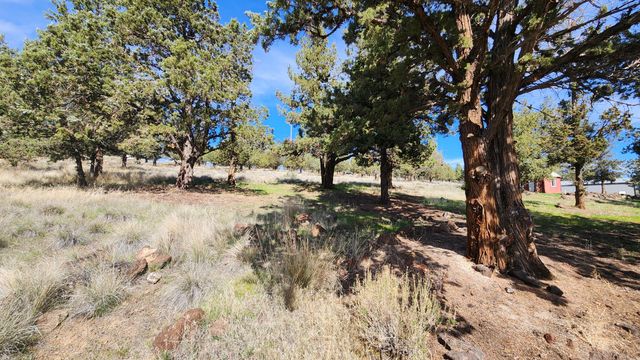 13514 SW Cinder Drive, Terrebonne, OR 97760