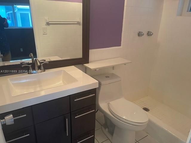 4501 Mainland Dr, Tamarac, FL 33319