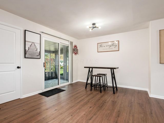 1543 S Hamilton Road, Columbus, OH 43227