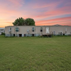 355 Indian Hills Road, Bowie, TX 76230