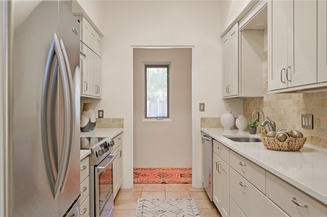 52 Centaurus Ranch Road, Santa Fe, NM 87507