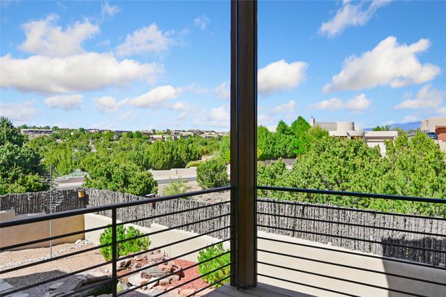 52 Centaurus Ranch Road, Santa Fe, NM 87507