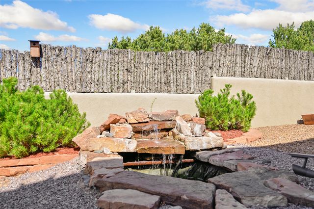 52 Centaurus Ranch Road, Santa Fe, NM 87507