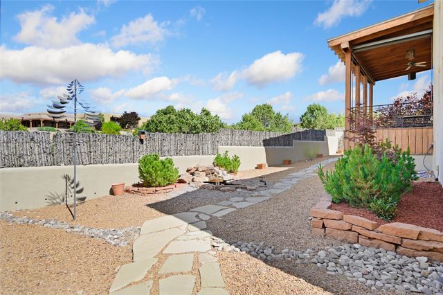 52 Centaurus Ranch Road, Santa Fe, NM 87507