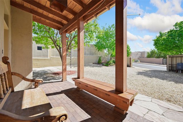 52 Centaurus Ranch Road, Santa Fe, NM 87507