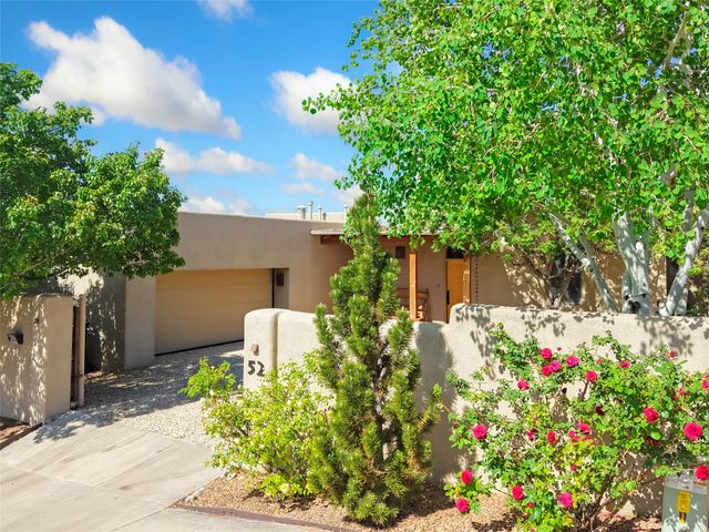 52 Centaurus Ranch Road, Santa Fe, NM 87507