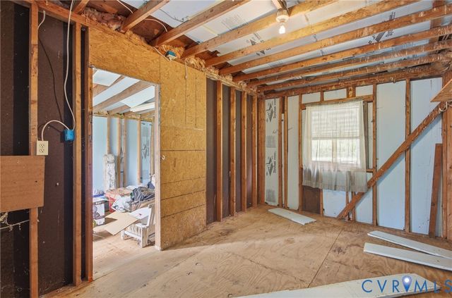 3590 Belle Meade Rd, Bumpass, VA 23024