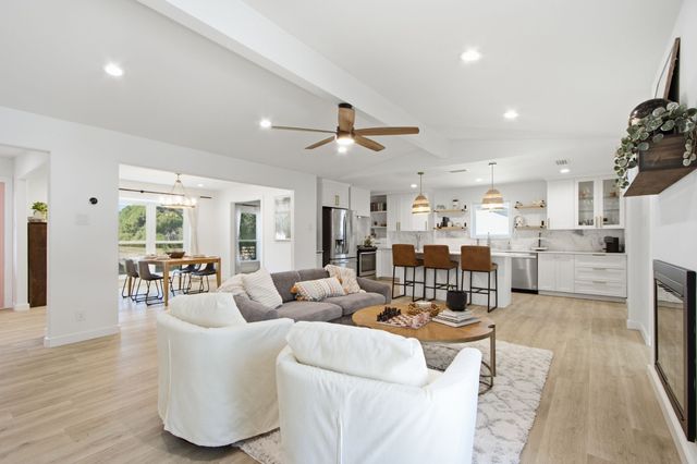 2202 Custer Parkway, Richardson, TX 75080
