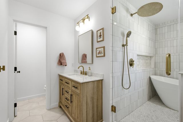2202 Custer Parkway, Richardson, TX 75080