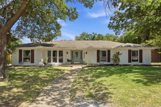 2202 Custer Parkway, Richardson, TX 75080