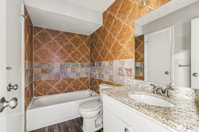 5110 River Ridge Road, Arlington, TX 76017