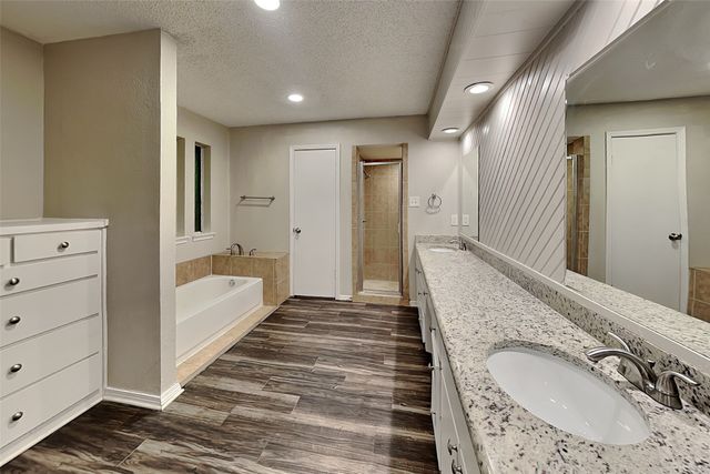 5110 River Ridge Road, Arlington, TX 76017