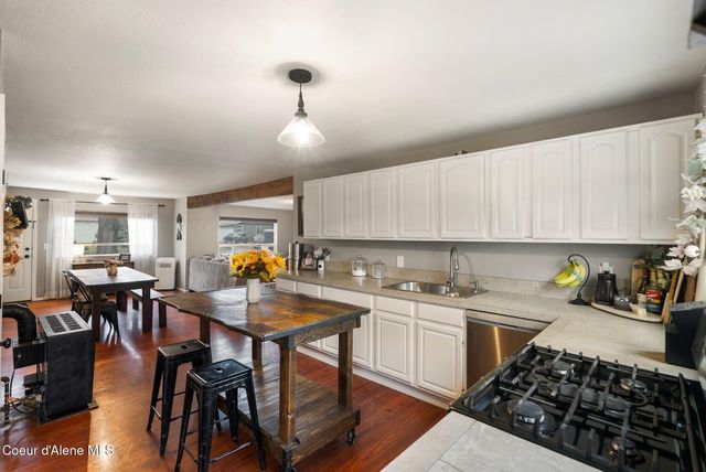 1215 Church St, Sandpoint, ID 83864