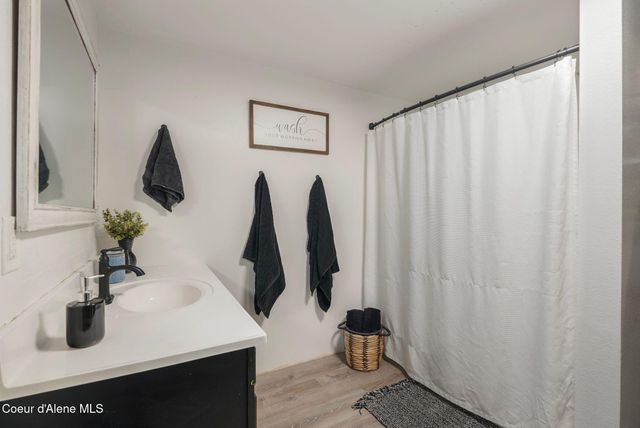 1215 Church St, Sandpoint, ID 83864