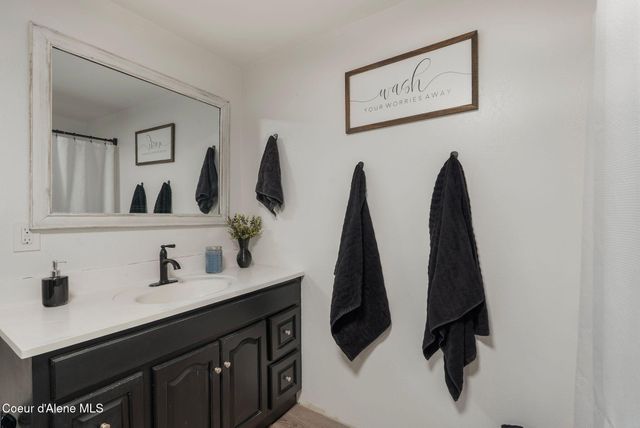 1215 Church St, Sandpoint, ID 83864