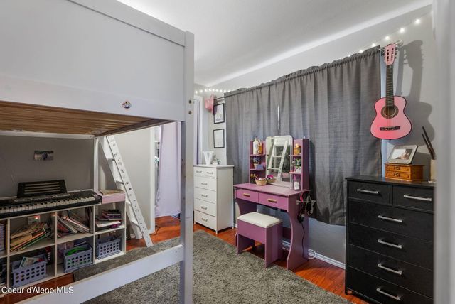 1215 Church St, Sandpoint, ID 83864