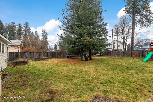 1215 Church St, Sandpoint, ID 83864