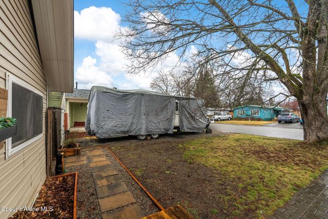 1215 Church St, Sandpoint, ID 83864