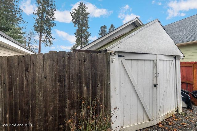 1215 Church St, Sandpoint, ID 83864