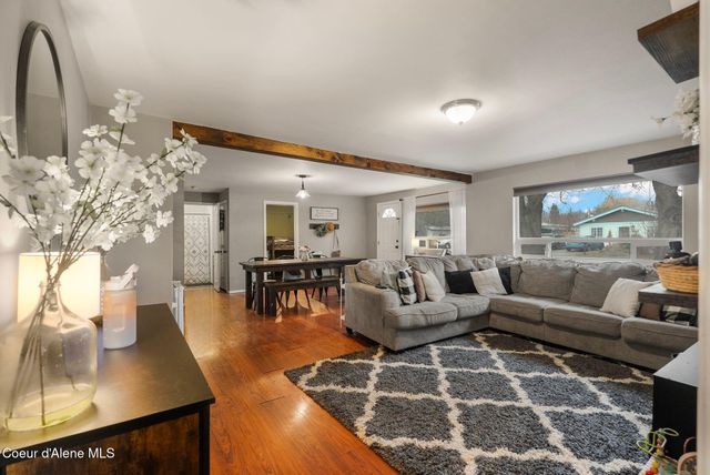 1215 Church St, Sandpoint, ID 83864