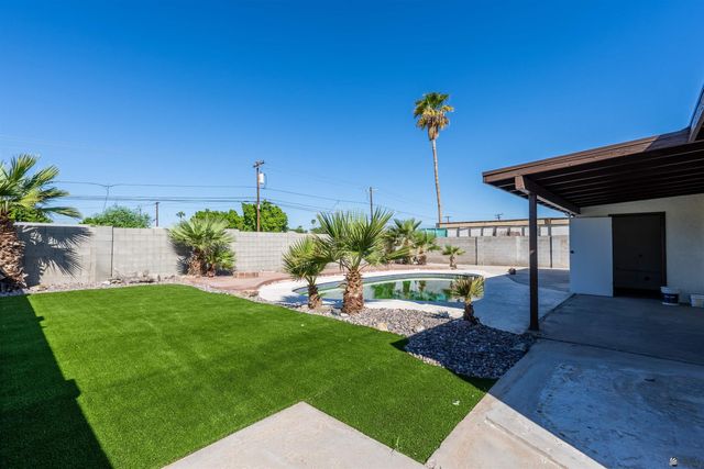 2712 S Mary Ave, Yuma, AZ 85365