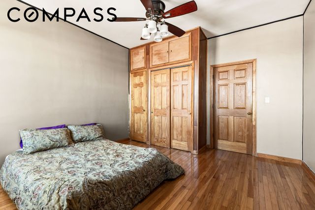 421 Crown St Apt 16R, New York City, NY 11225