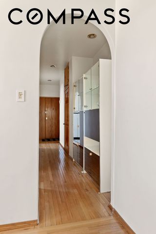 421 Crown St Apt 16R, New York City, NY 11225