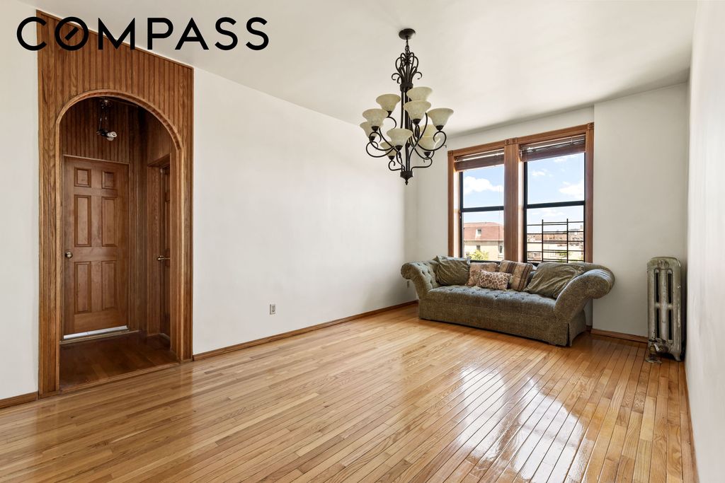 421 Crown St Apt 16R, New York City, NY 11225