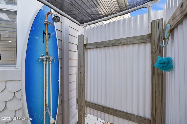 600 1ST Street, Neptune Beach, FL 32266