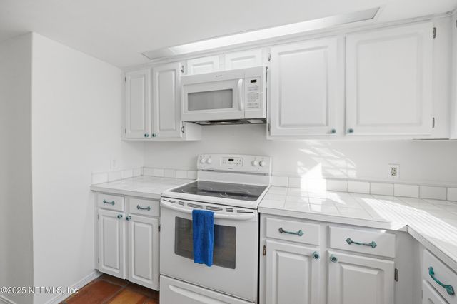 600 1ST Street, Neptune Beach, FL 32266