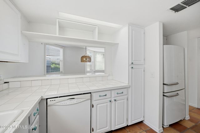 600 1ST Street, Neptune Beach, FL 32266