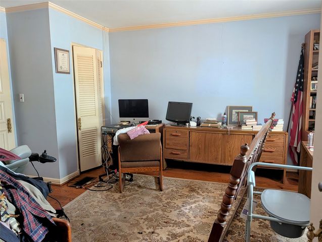 215 N Rivercrest Drive, Fort Worth, TX 76107