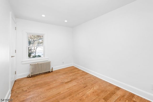 464 Buckhorn Dr, White Twp., NJ 07823