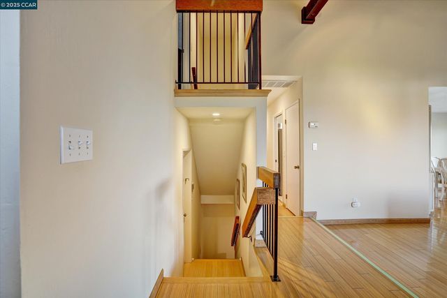 1310 Lewis Ln, Pinole, CA 94564